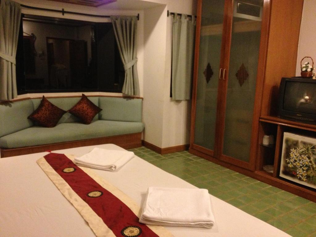Your Place Inn Karon Kültér fotó