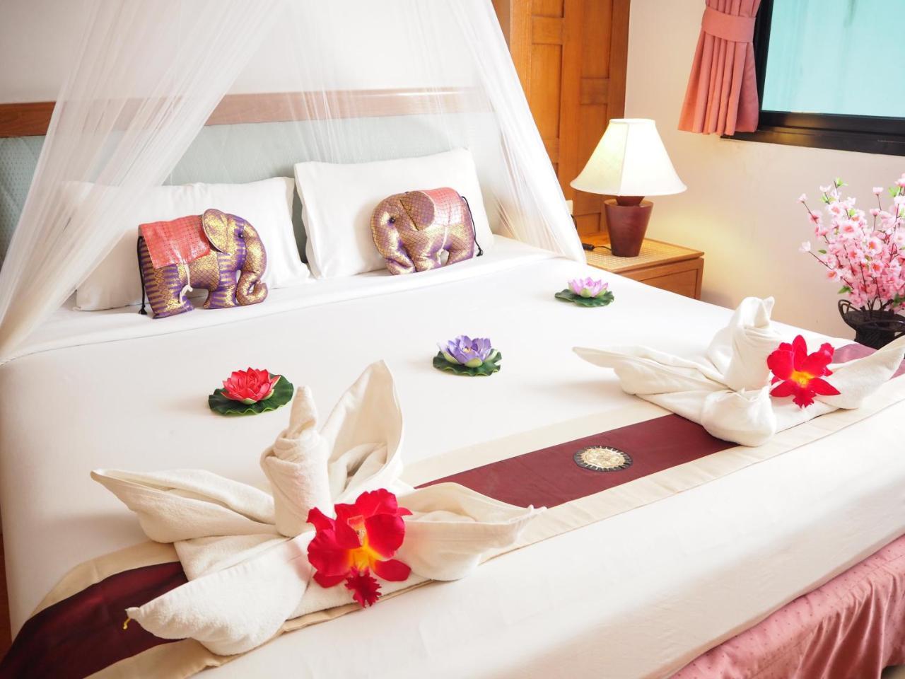 Your Place Inn Karon Kültér fotó